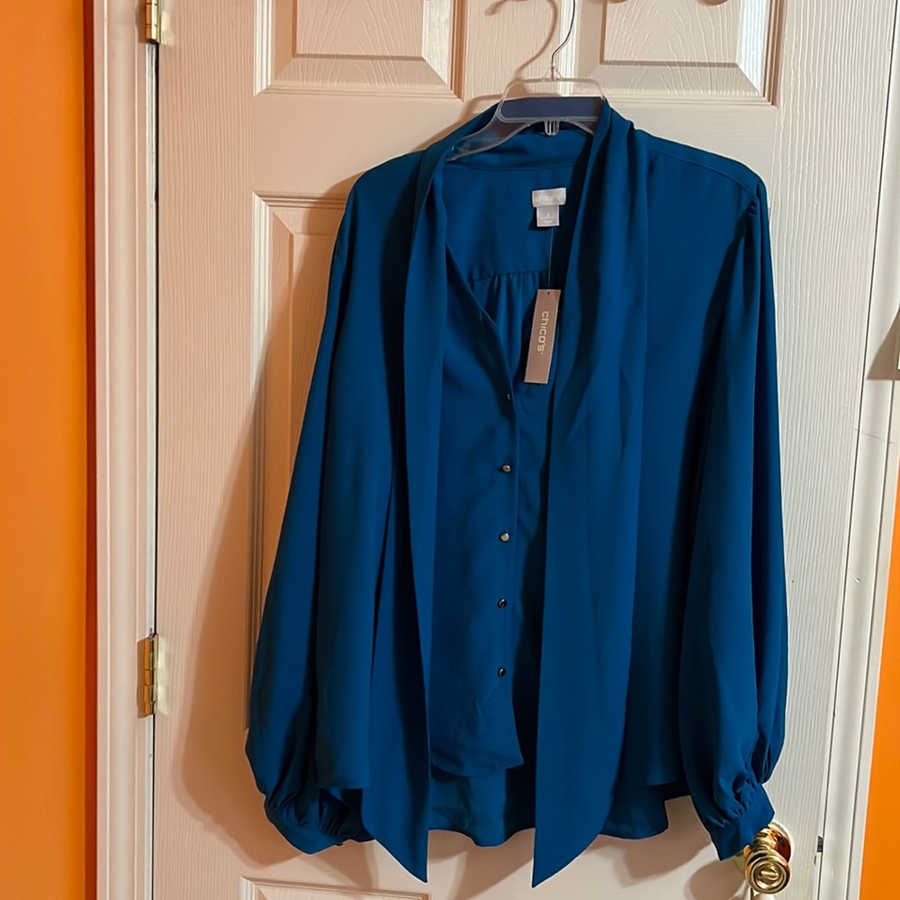 Woman blouse